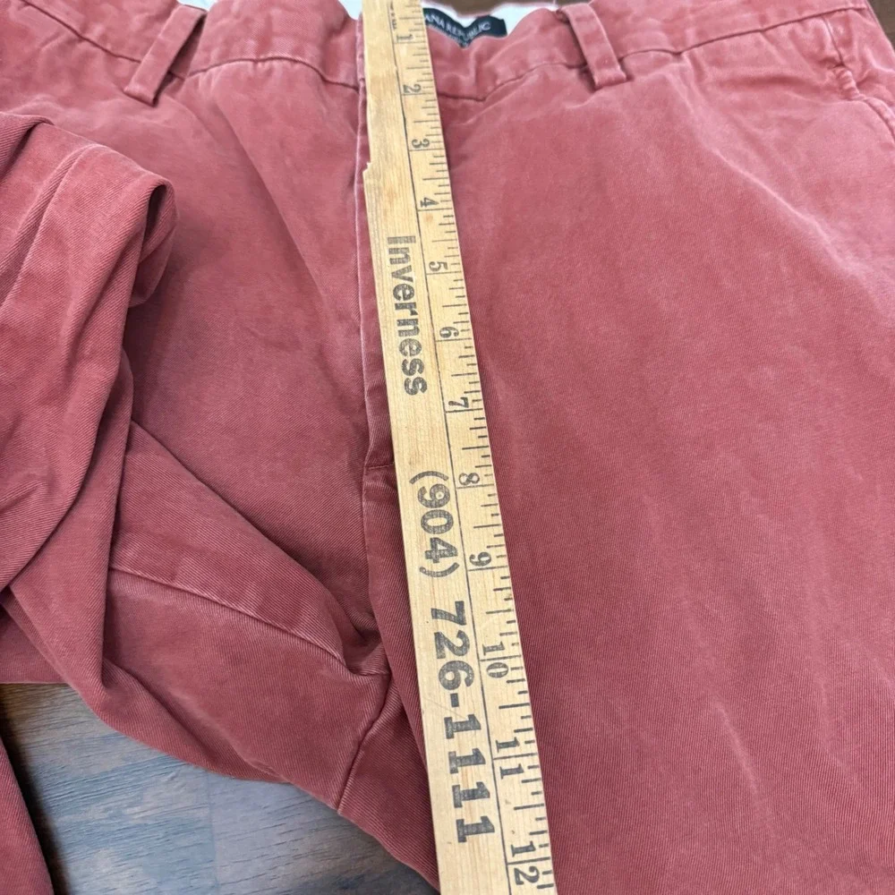 Banana Republic Gavin Chino Mens 32x32 (32x30) Coral Red Cotton Straight Pants